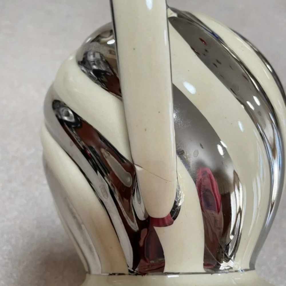 Sadler cream & silver pitcher